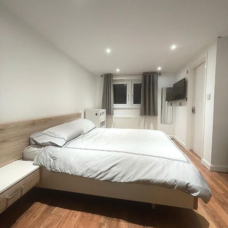 Spacious Private Room In Vibrant South London Thornton Heath Eksteriør billede