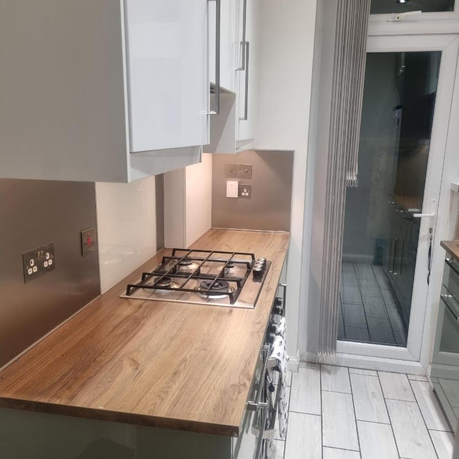 Spacious Private Room In Vibrant South London Thornton Heath Eksteriør billede