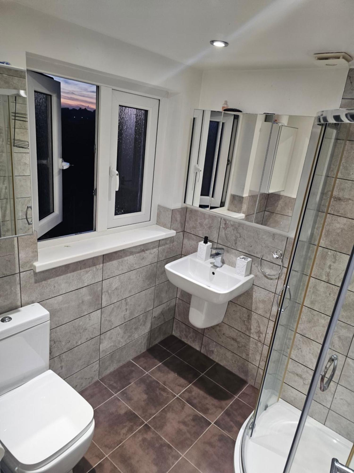 Spacious Private Room In Vibrant South London Thornton Heath Eksteriør billede